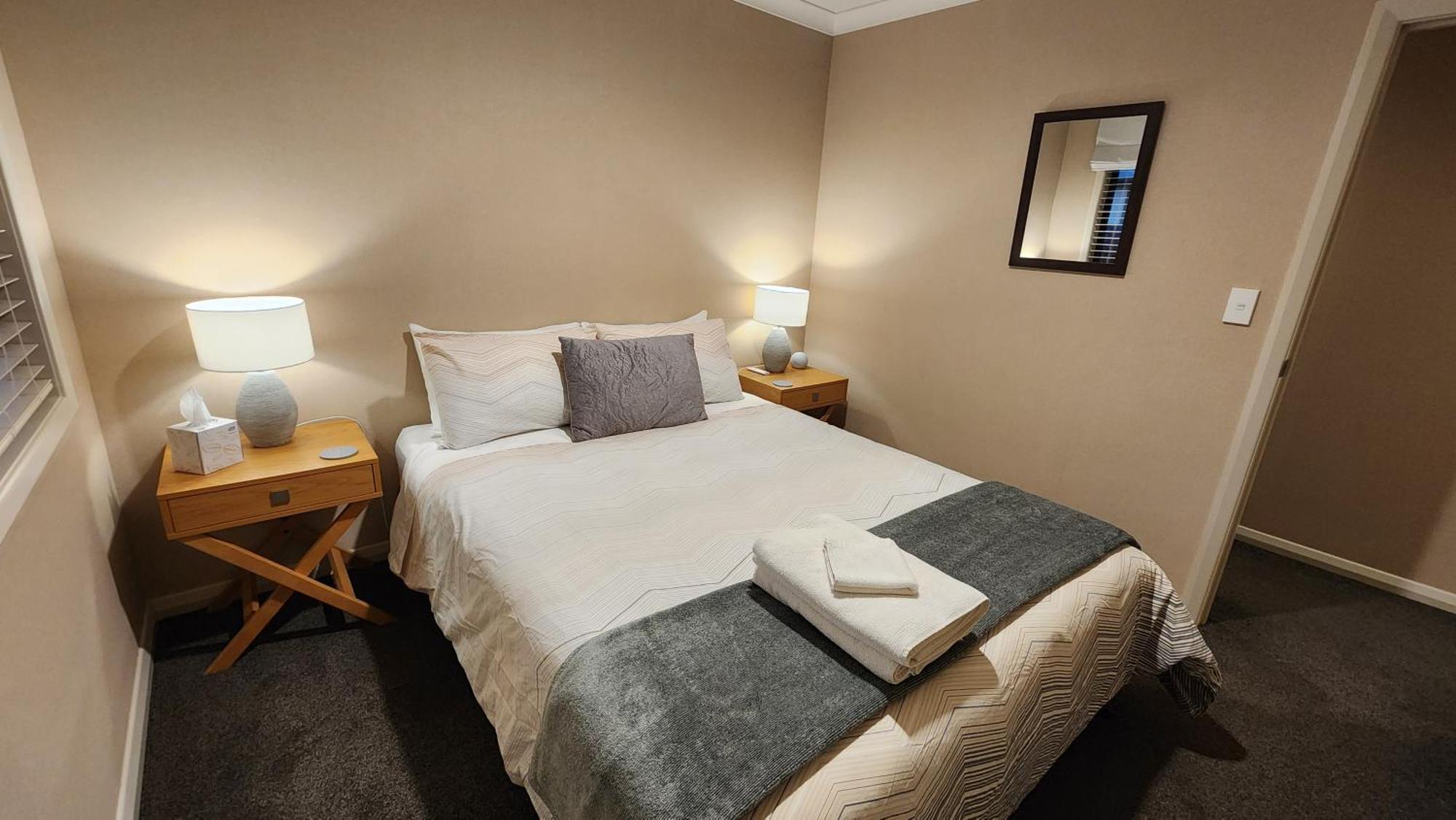 Huntington Honey Appartement Hamilton Kamer foto